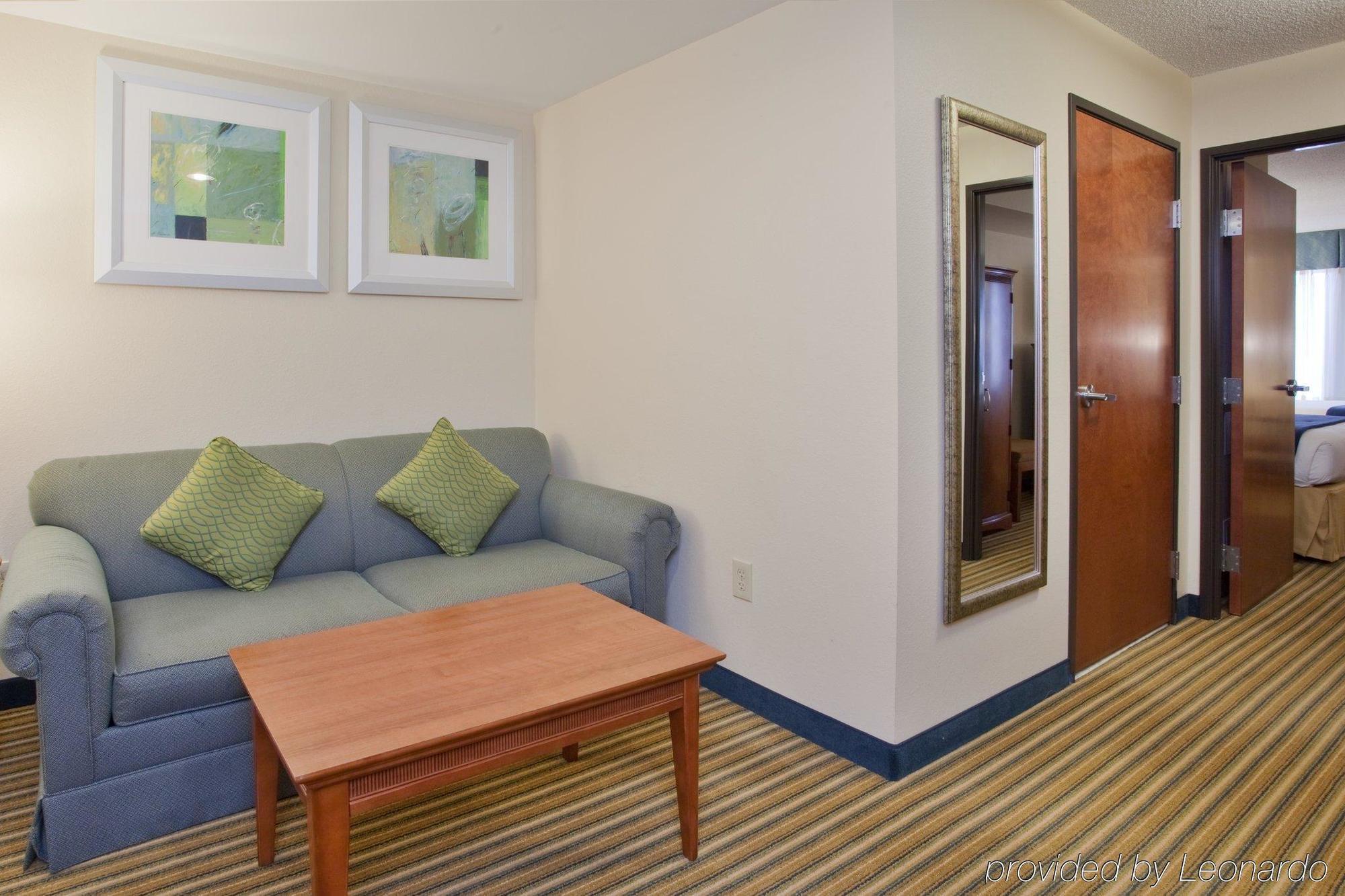 Americas Best Value Inn - Fredericksburg North Exterior foto